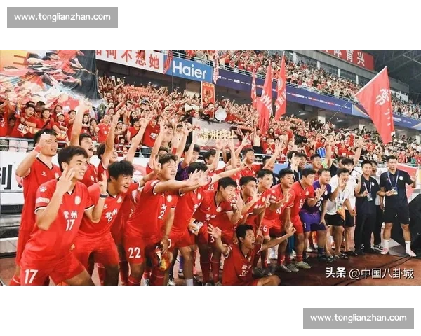 苏超赛场内外:常州以足球破局,补短板夯实城市发展根基 苏超赛场内外:常州以足球破局,补短板夯实城市发展根基